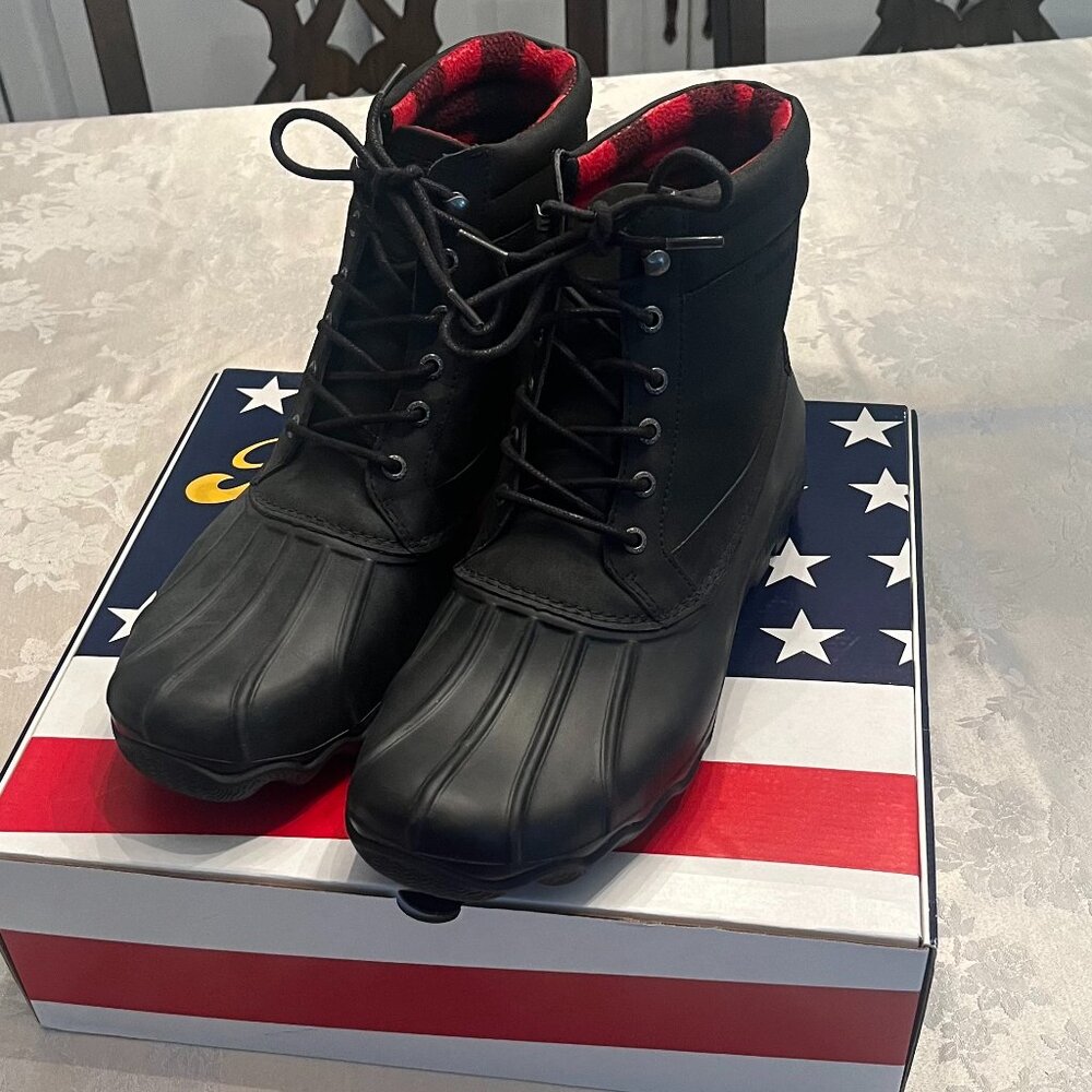NWOT Sperry Waterproof Boot